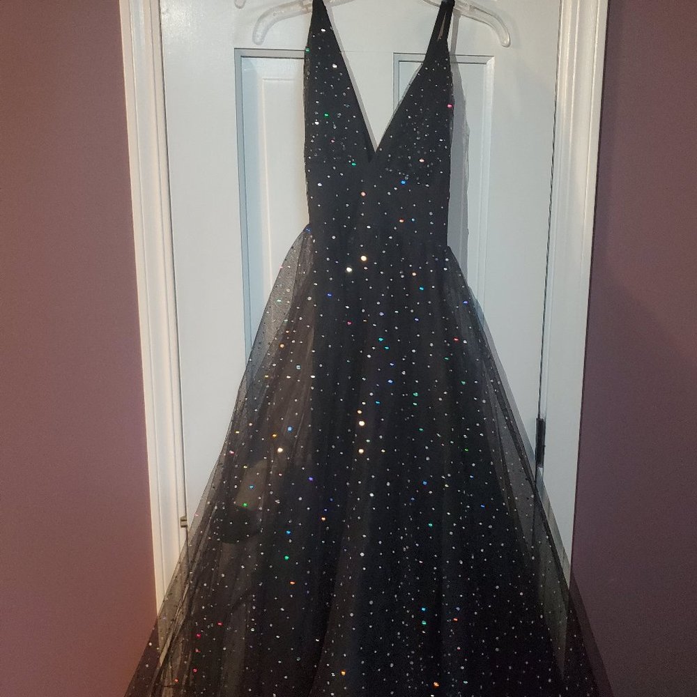 Black glimmer prom dress